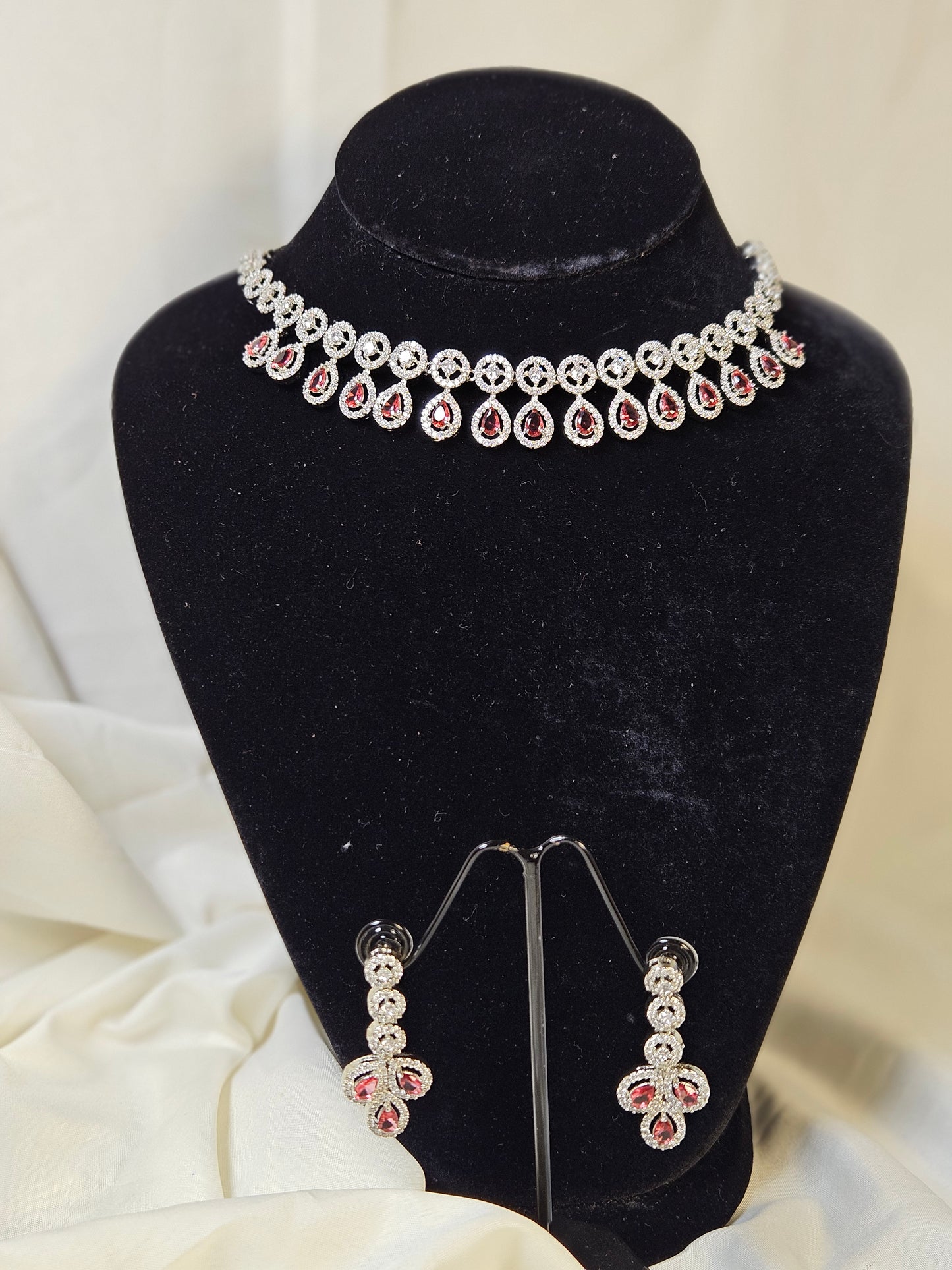 Ruby Leaf crystals party set