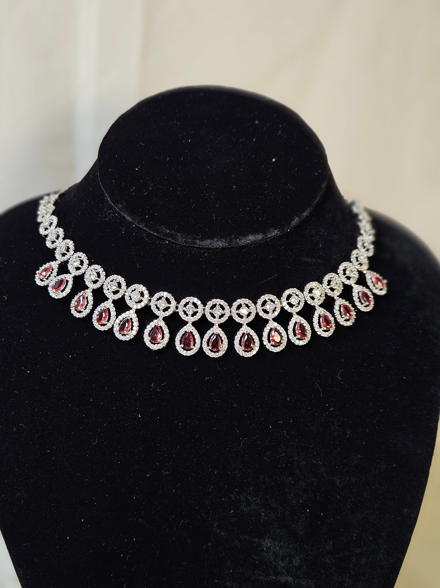 Ruby Leaf crystals party set